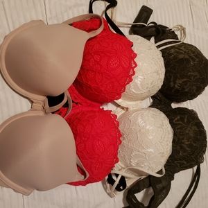 36 b Victoria's secret pink bras